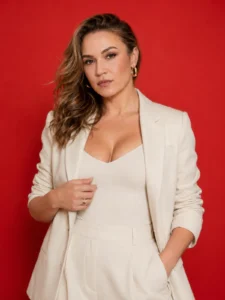 Tuuli Narkle Measurements: Height, Weight, Age, Bra Size, Shoe Size, Bio